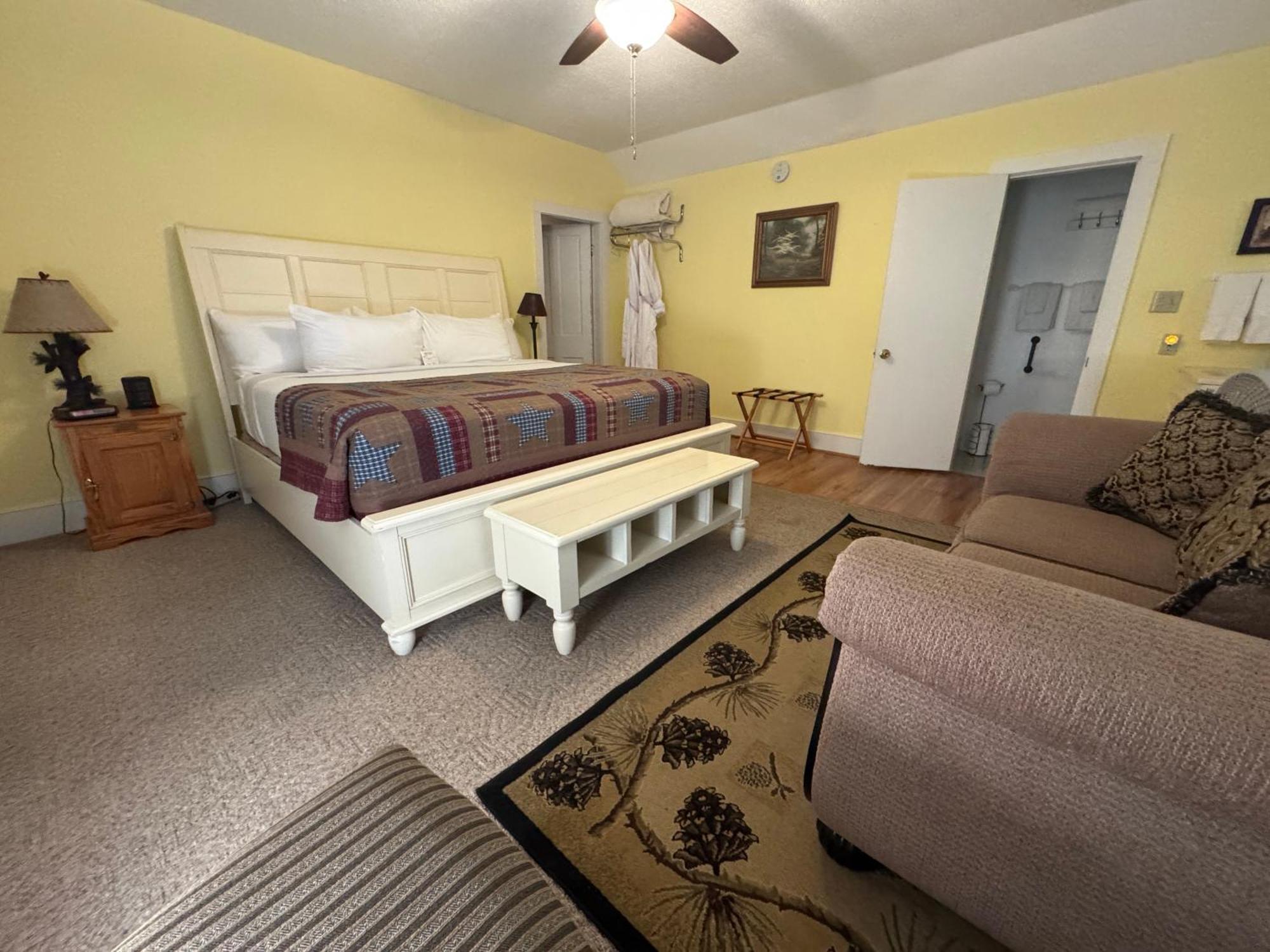 Ozark Country Inn 芒廷维尤 外观 照片