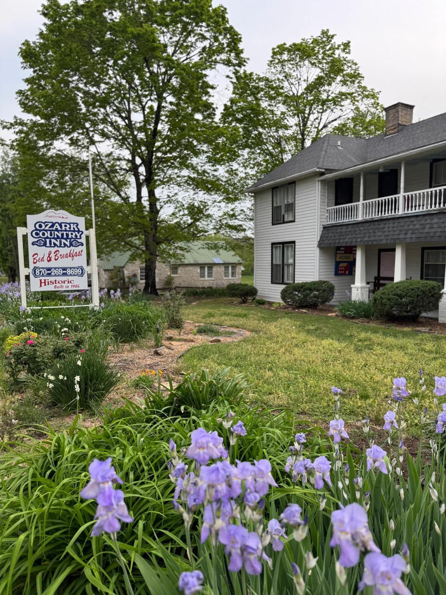 Ozark Country Inn 芒廷维尤 外观 照片