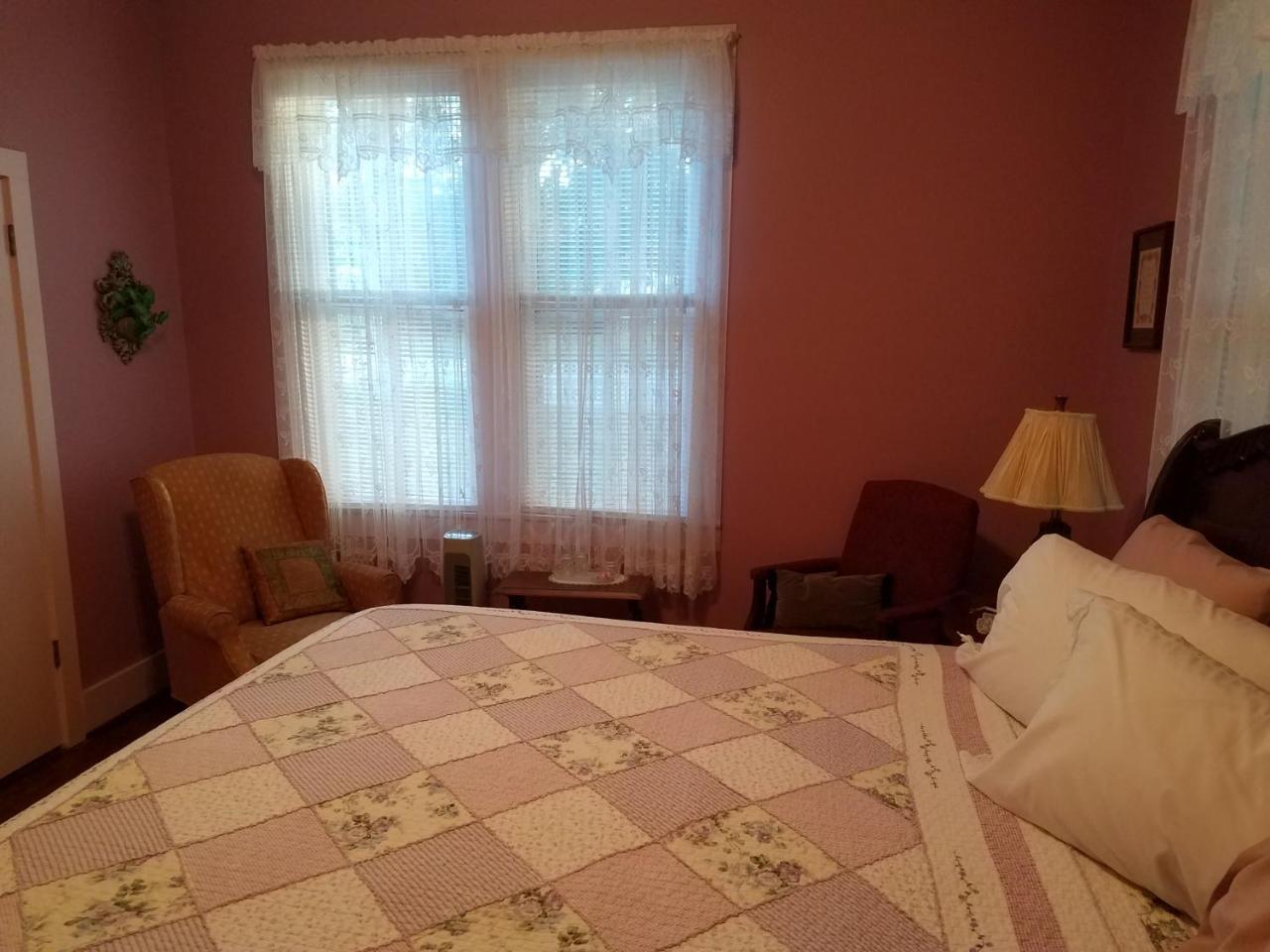 Ozark Country Inn 芒廷维尤 外观 照片