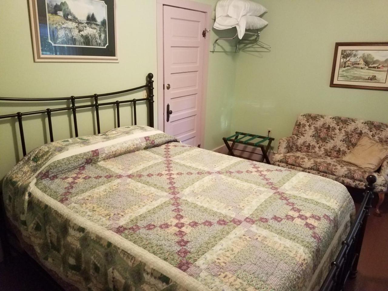 Ozark Country Inn 芒廷维尤 外观 照片