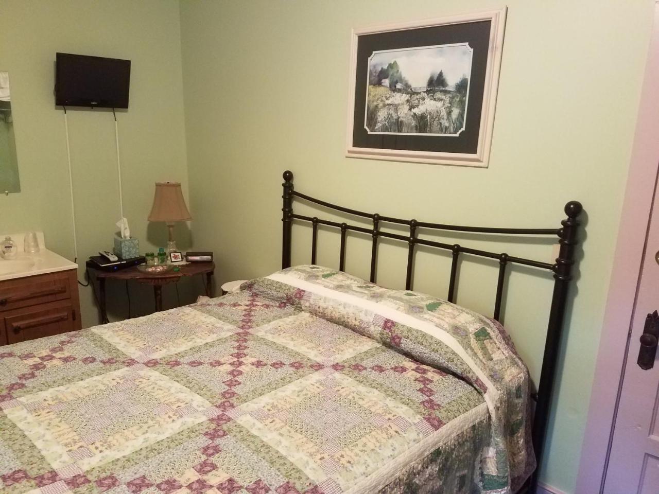 Ozark Country Inn 芒廷维尤 外观 照片