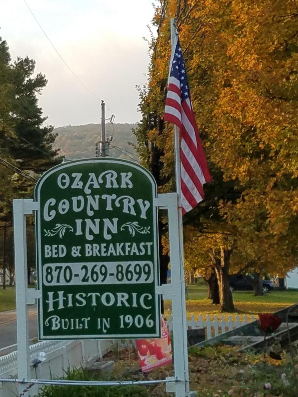 Ozark Country Inn 芒廷维尤 外观 照片