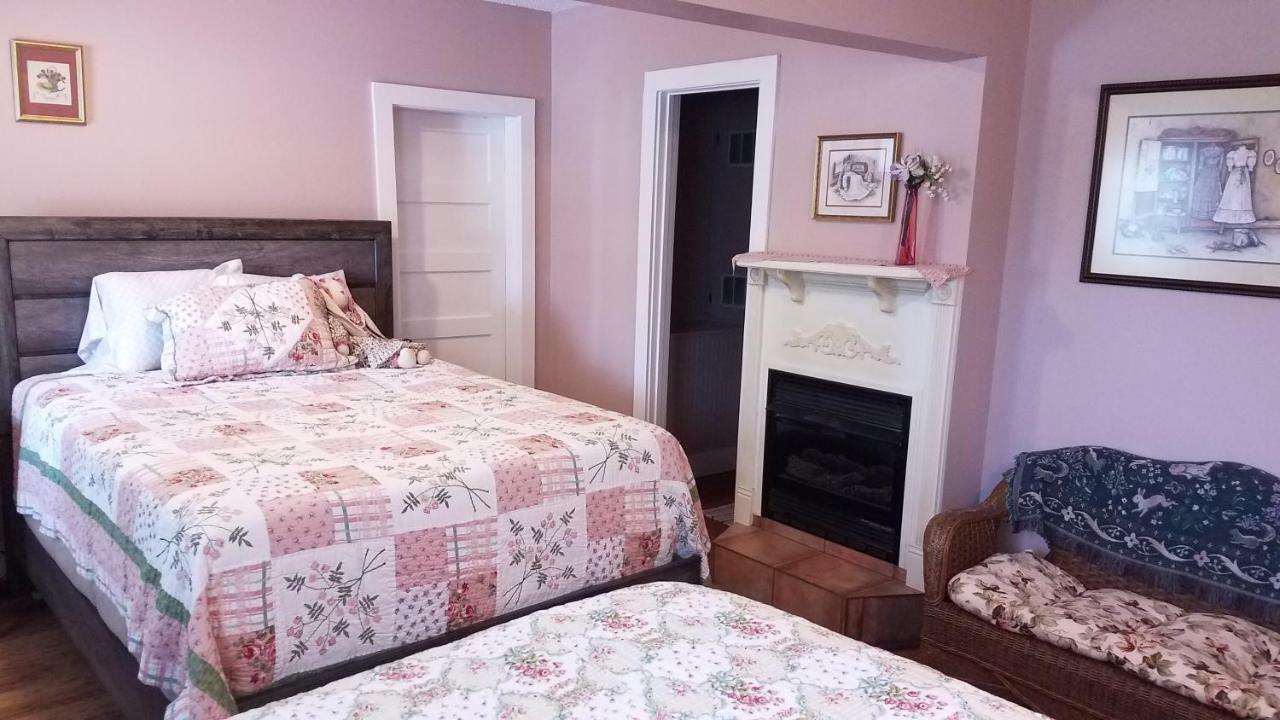 Ozark Country Inn 芒廷维尤 外观 照片